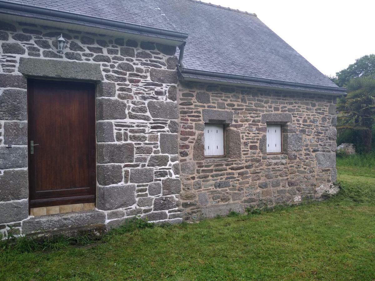 Le Botcol Villa Plouguernevel Luaran gambar