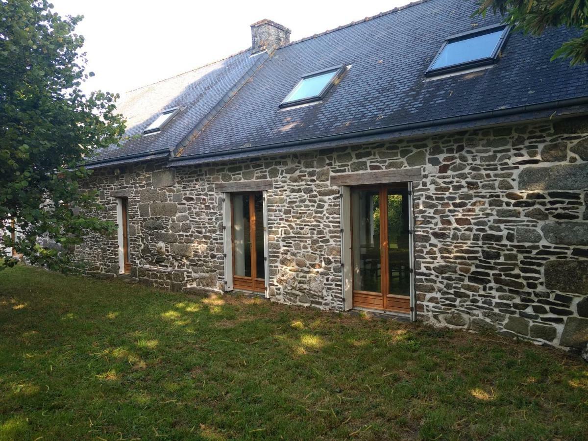 Le Botcol Villa Plouguernevel Luaran gambar